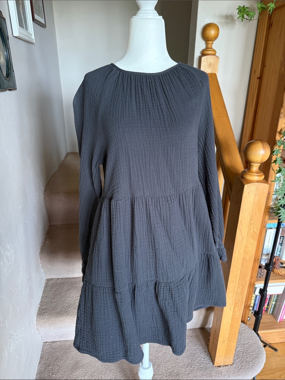 Universal Thread Charcoal Tiered Textured Long-Sleeve Dress